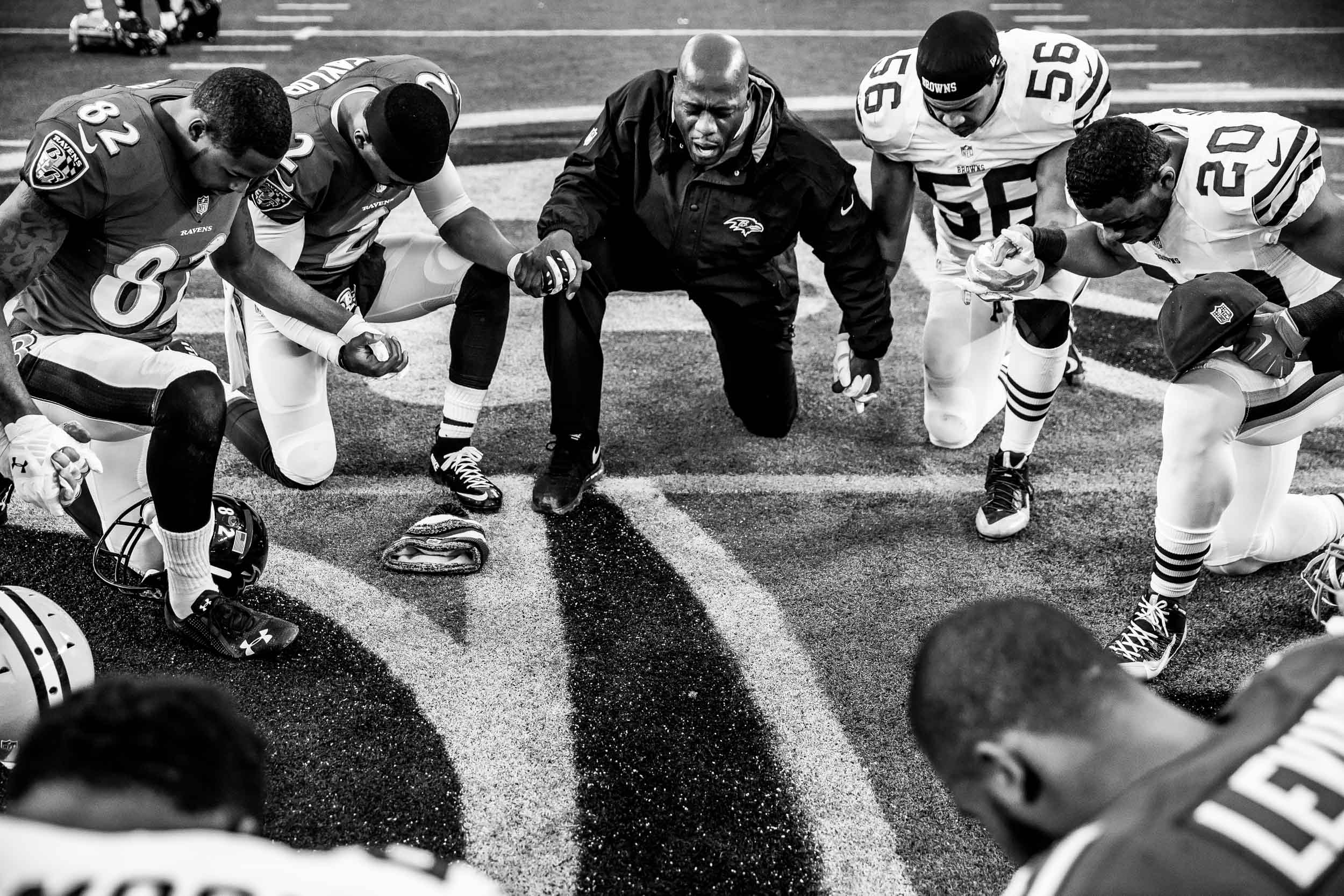 NFL BEHIND THE SCENES DOCUMENTARY PHOTOGRAPHER ESPN HBO SPORTS DOCUMENTARY PHOTOGRAPHY EDITORIAL AND REPORTAGE PHOTOGRAPHER BASED ON EAST COAST